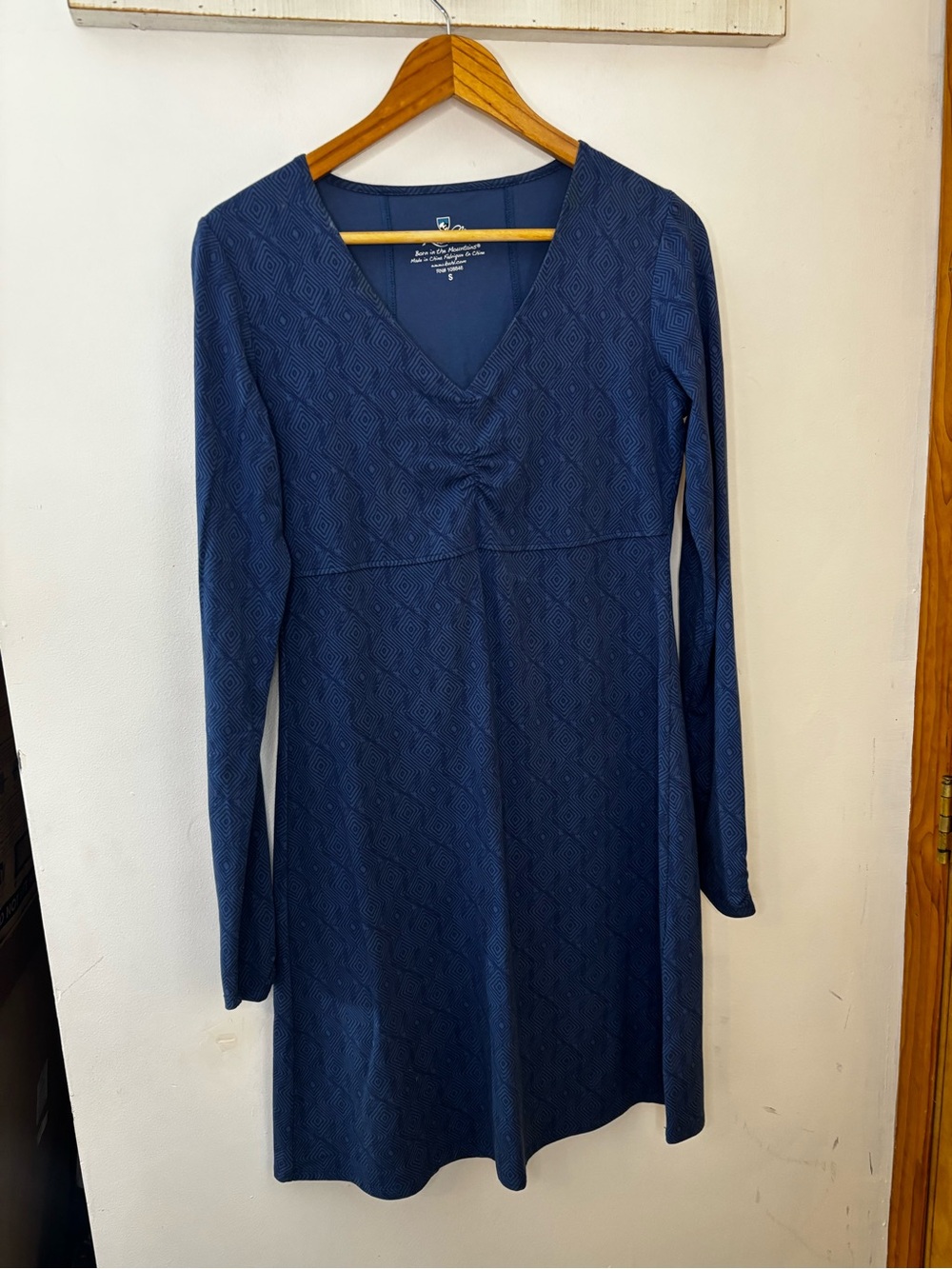 Kuhl Long-Sleeve Ruched Neck Geometric Outdoor Dress